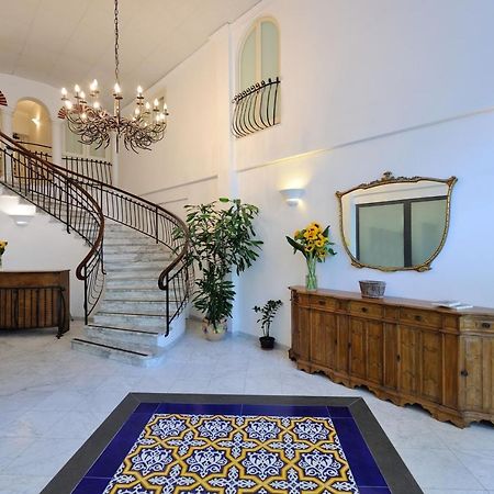 Aurora Residence Amalfi Exterior foto